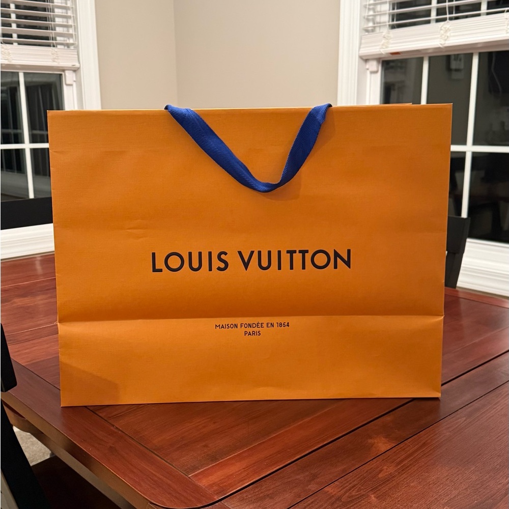 XL AUTHENTIC LOUIS VUITTON SHOPPING BAG
